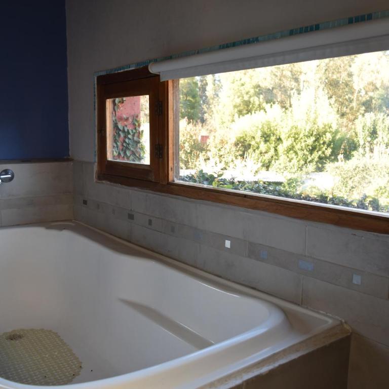 Casa de campo en Tandil con wifi y piscina - Vacation Home - 20