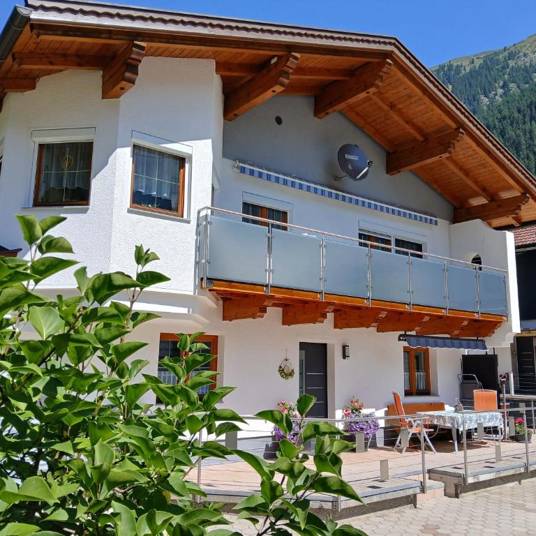Apartment Familie Thomas und Angelika Melmer - Apartment mit Terrasse - 2