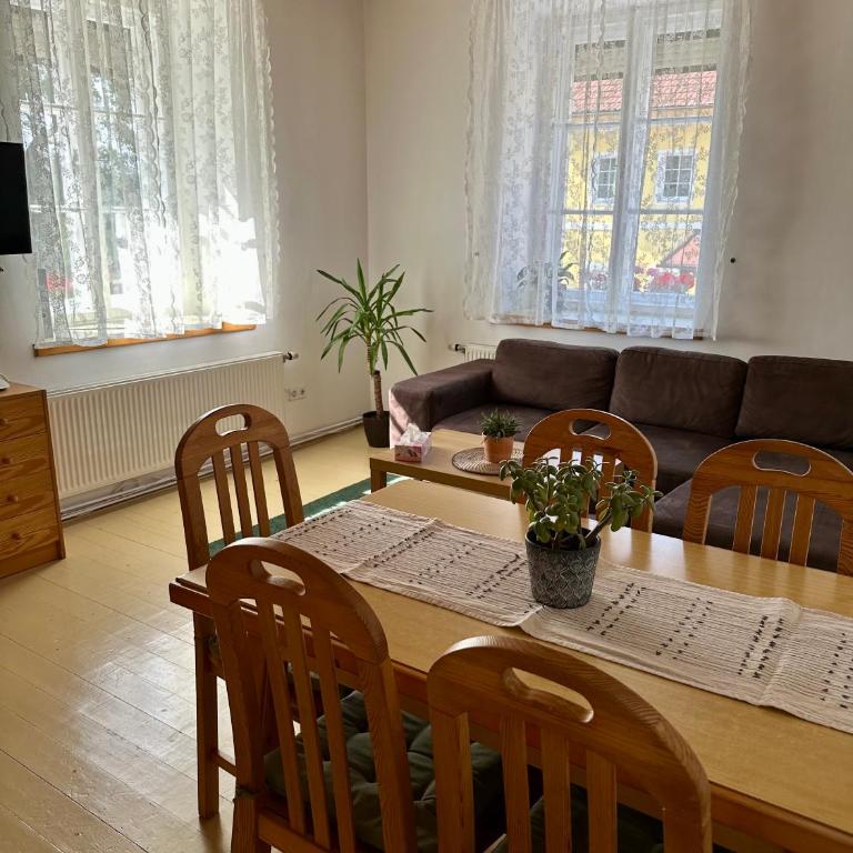 The Old School House - Apartment mit 2 Schlafzimmern - 2