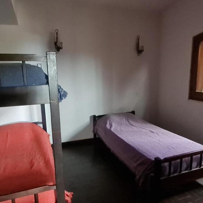 Casa Villa Carlos Paz - Five-Bedroom House - 14