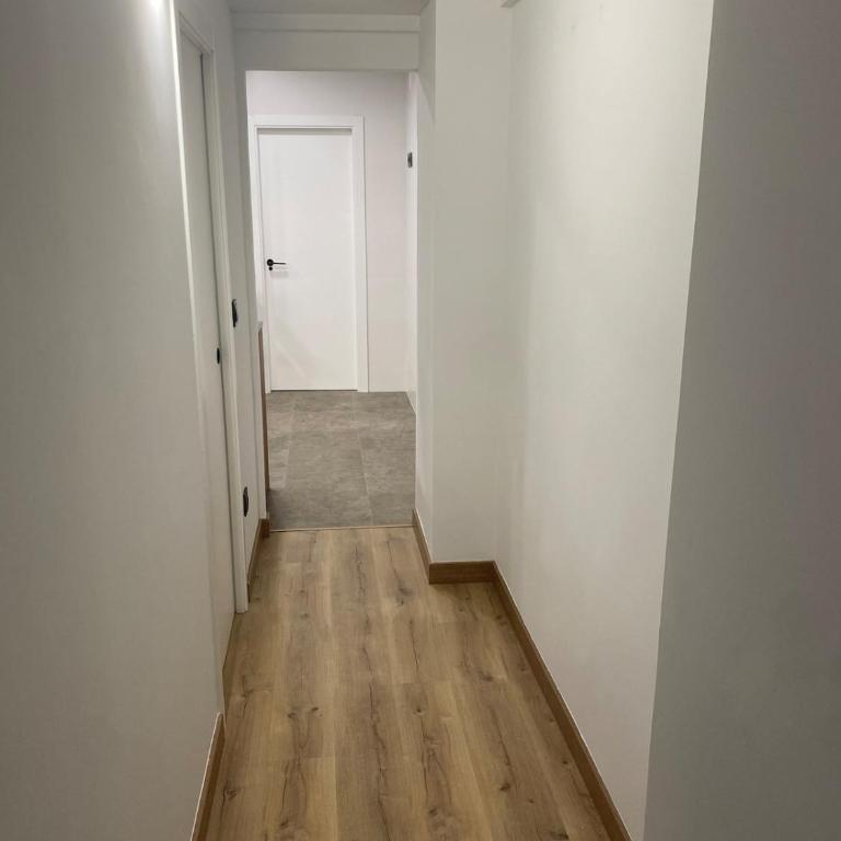 Apartment in Alicante Centro - Three-Bedroom Apartment - 25