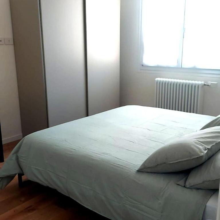 Queen Home Silvia - Apartment - 11