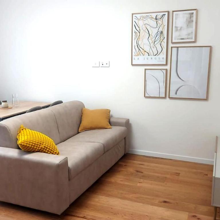 Queen Home Silvia - Apartment - 13