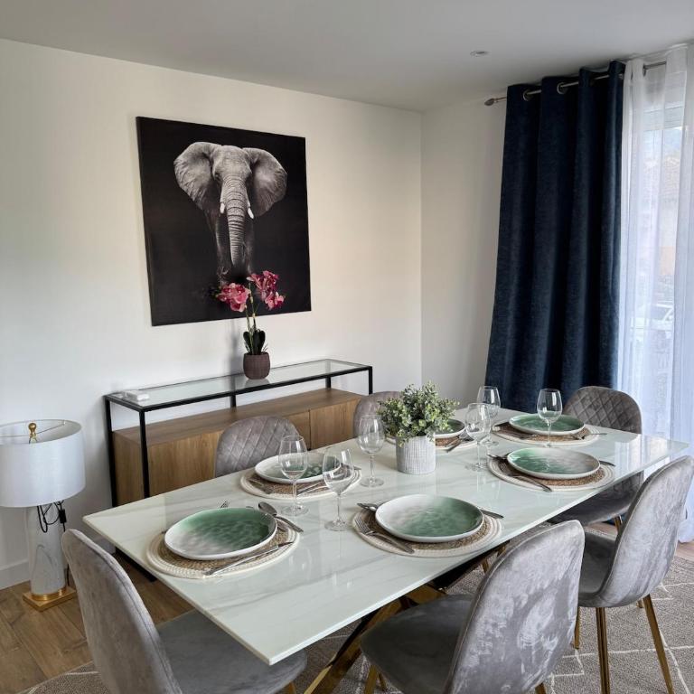 Longchamps 2 - Grand appartement 73m2 neuf spacieux - Apartamento de 2 dormitorios - 1