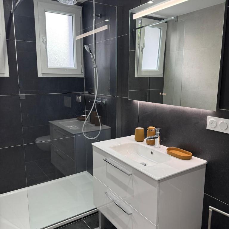Longchamps 2 - Grand appartement 73m2 neuf spacieux - Apartamento de 2 dormitorios - 8
