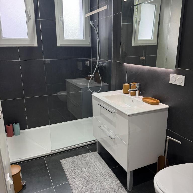 Longchamps 2 - Grand appartement 73m2 neuf spacieux - Apartamento de 2 dormitorios - 14