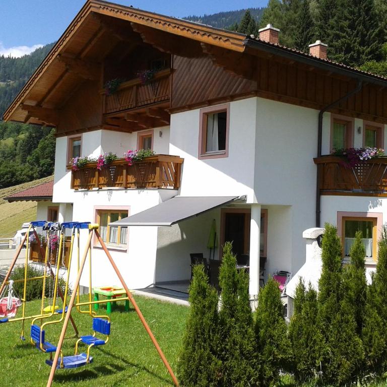 Landhaus Sarah - Apartment mit Blick auf die Berge - 1