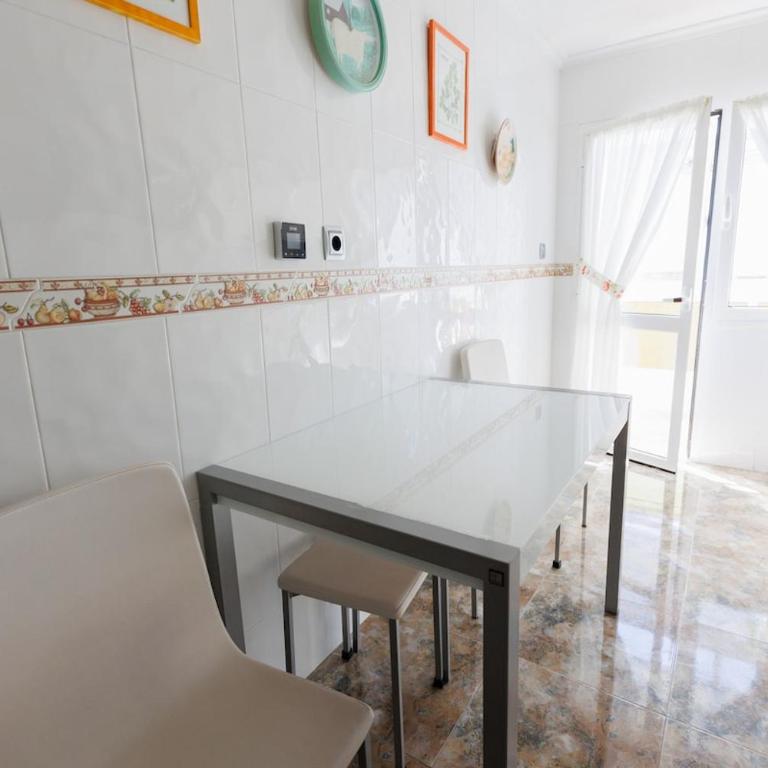 Comfort And Convenience In Las Marías - Apartamento de 2 dormitorios - 22