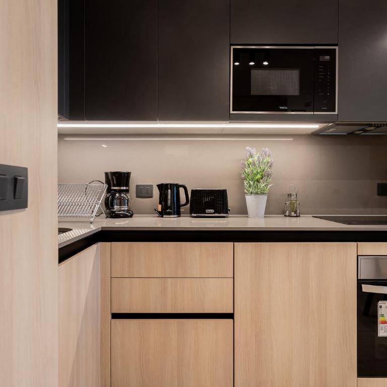 Riesco Suites by Andes STR - Two-Bedroom Standard Apartment - Parking Included - 1