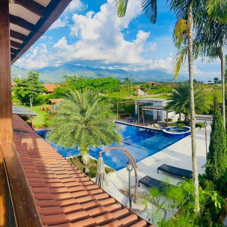 Beautiful Farm in Santa Elena - Villa - 23