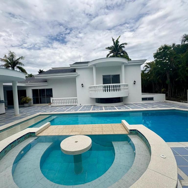 El Peñón golf course tennis BBQ private pool - Casa de 3 dormitorios - 36