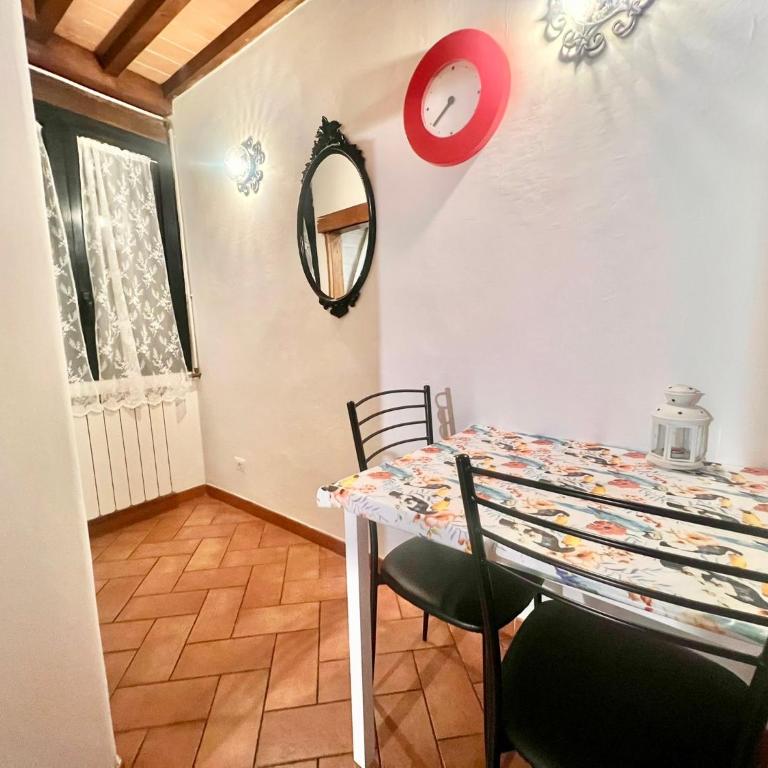 Heart of Florence Duomo Charming and Cozy Apartment - Appartamento con 1 Camera da Letto - 9