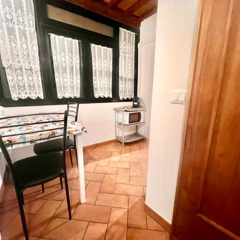 Heart of Florence Duomo Charming and Cozy Apartment - Appartamento con 1 Camera da Letto - 10