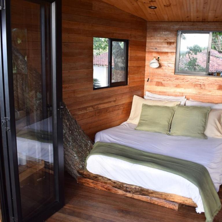 Treehouse - One-Bedroom House - 2
