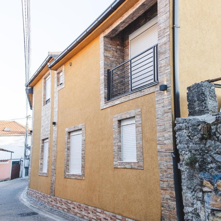 Stara Varos - Apartman sa 3 Spavaće Sobe - 2