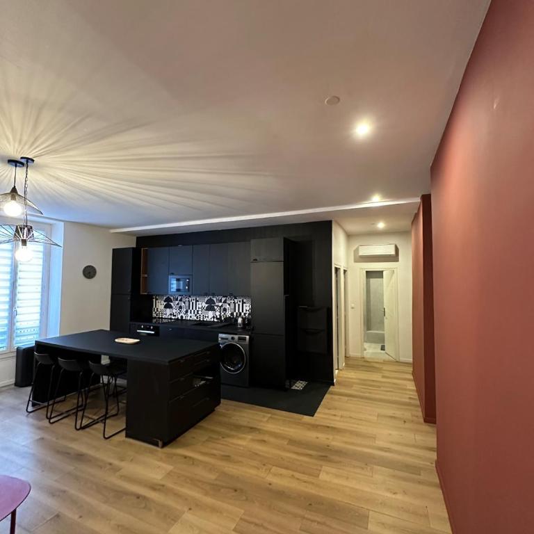 Heart of Nice Beautiful apartment 3 bedrooms - Appartement 3 Chambres - 3