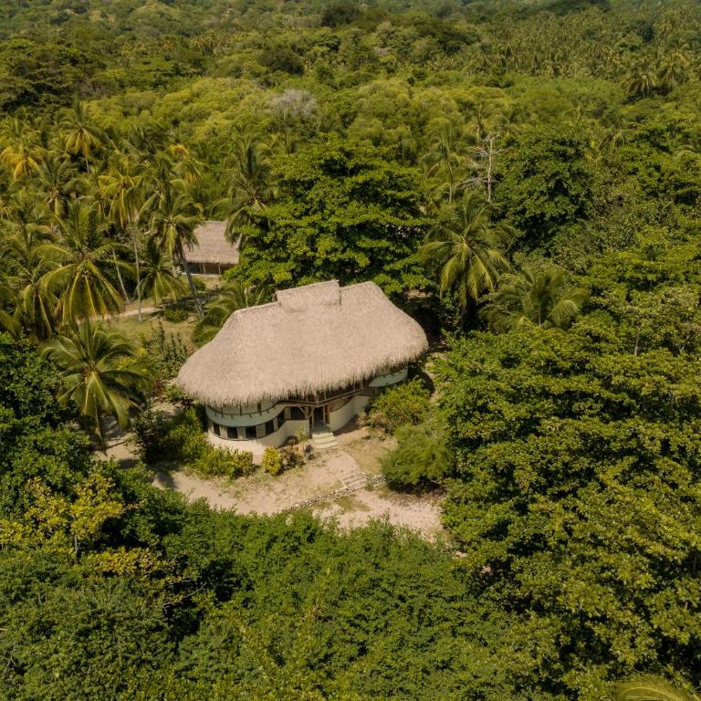 Hotel Playa Bonita Tayrona - Cama en habitación compartida mixta de 8 camas - 9