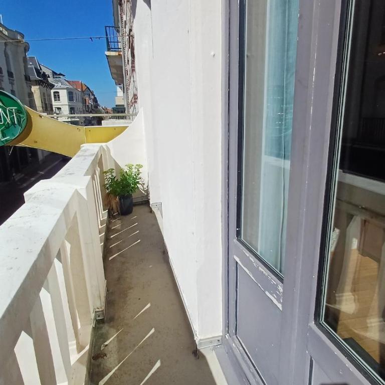 Maison 12-14 pers centre, plage, terrasse, 10 lits - Maison de Vacances 4 Chambres - 11