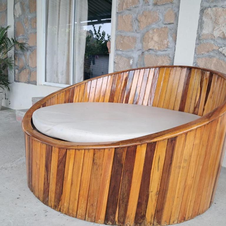 PiscinaCascolHostal - Comfort Quadruple Room - 6