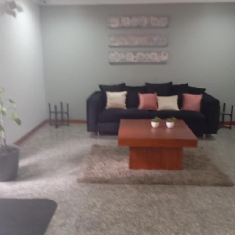 Departamento de Lujo sector Bosmediano - Apartamento de 3 dormitorios - 14