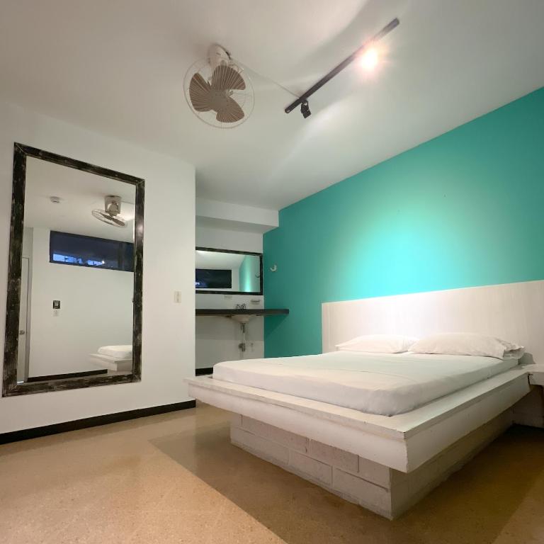 Hotel Natural Medellin - Standard Double Room - 9