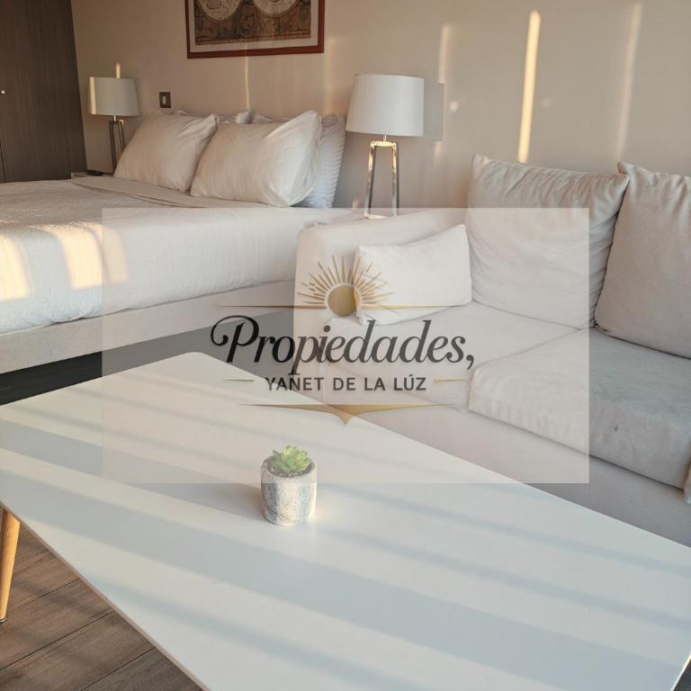 Vistas al mar con balcón cocina wifi pisos altos - One-Bedroom Apartment - 14