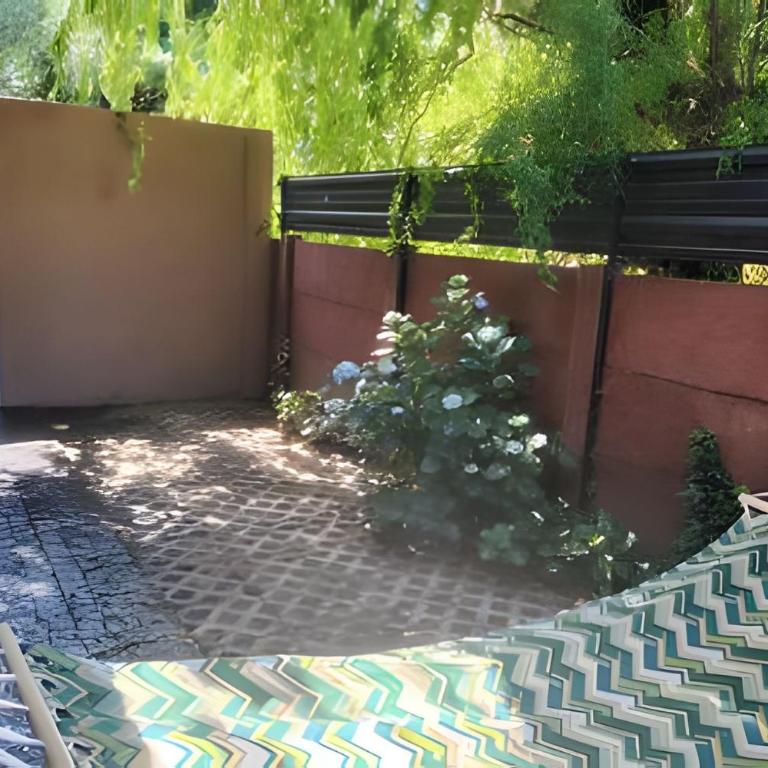 Mi Casa Tu Casa C -Relax & Starlink-Pet friendly - Double Room with Park View - 31