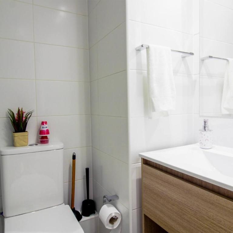Zona Turistica, Aire Acondicionado, Calefacción, hasta 3 personas - Apartment - 4