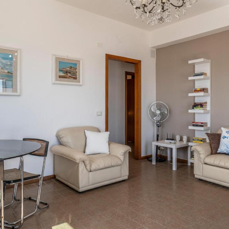 Amazing Apartment In Pozzallo With House Sea View - Apartment mit 2 Schlafzimmern - 13