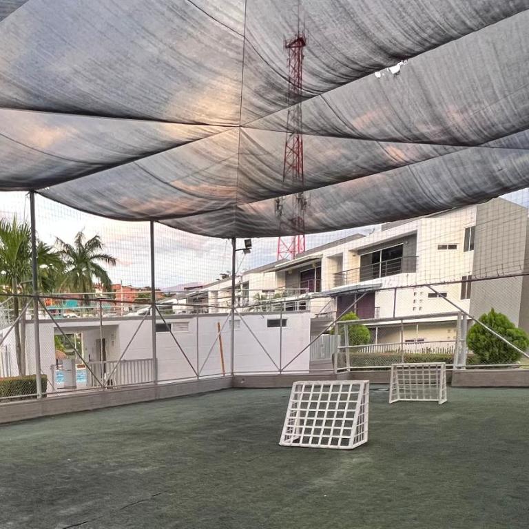 Hermoso Apartasol, cerca al Parque Principal, Piscinas, Aire acondicionado - Two-Bedroom Apartment - 8