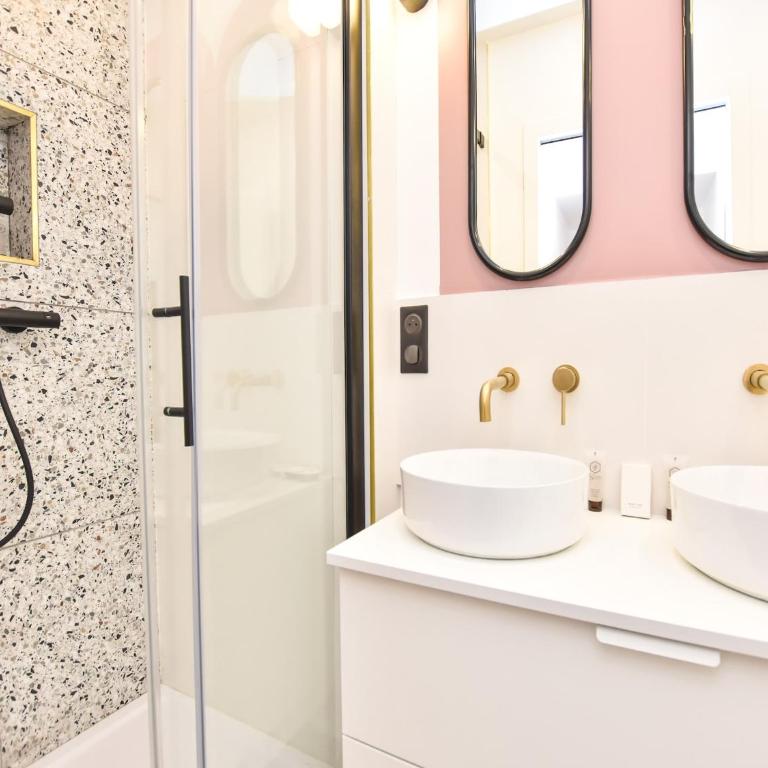 Charming and cosy flat next to the Eiffel Tower - Appartement - 12