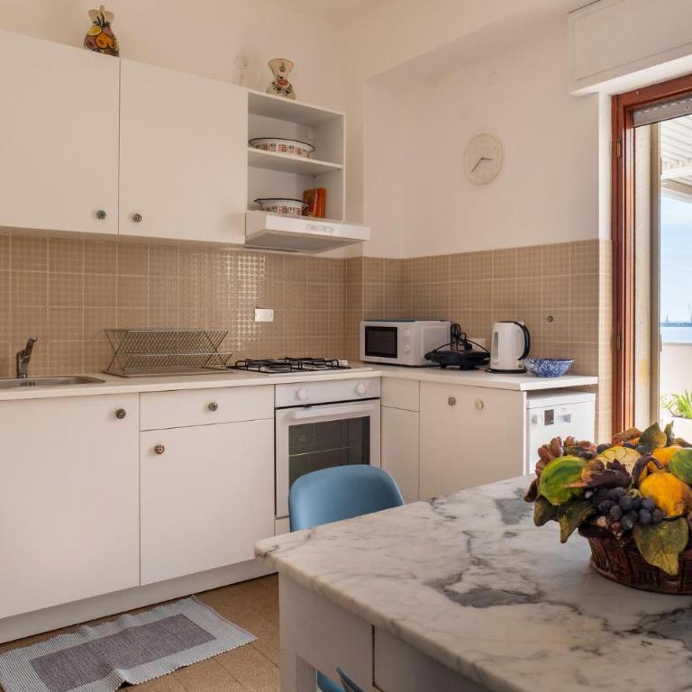 Amazing Apartment In Pozzallo With House Sea View - Apartment mit 2 Schlafzimmern - 16