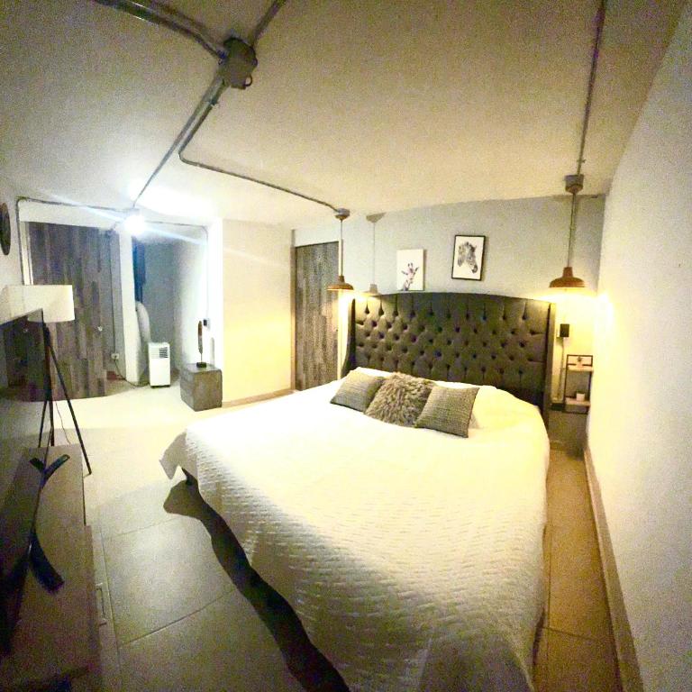 Apartamento de lujo Poblado - Two-Bedroom Deluxe Apartment - 5
