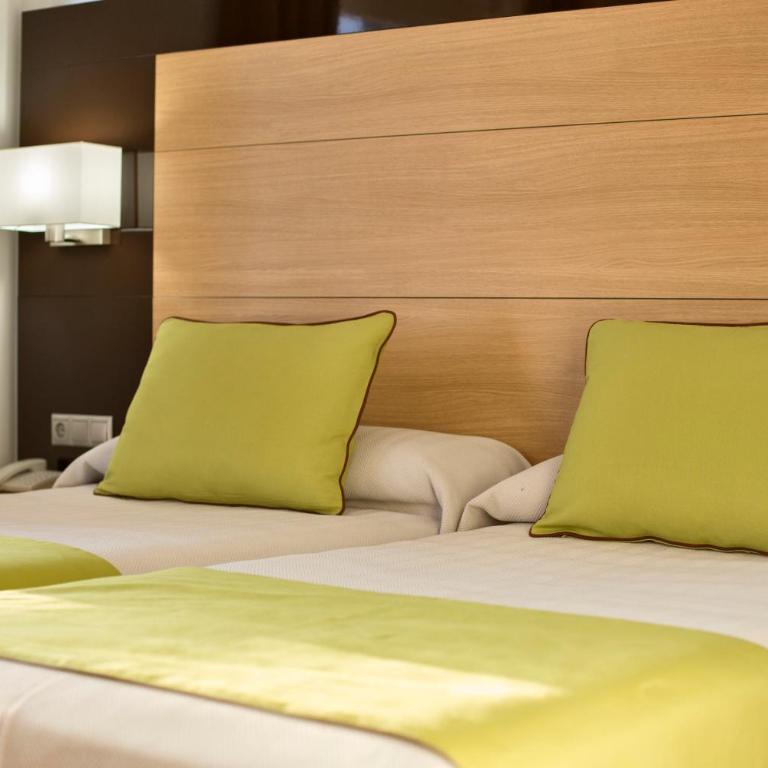 Hotel Baviera - Habitación Doble Superior para no fumadores - 2 camas - 5