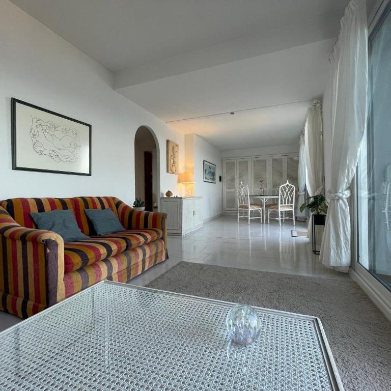 APARTAMENTO Los CISNES - One-Bedroom Apartment - 9