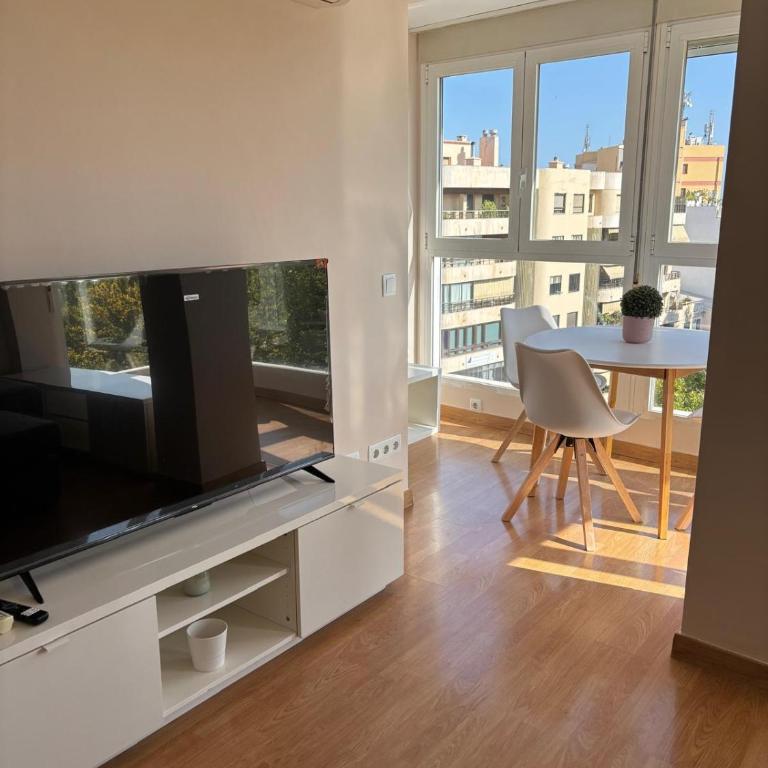 Luminoso apartamento en el centro de Marbella - Apartamento de 2 dormitorios - 1