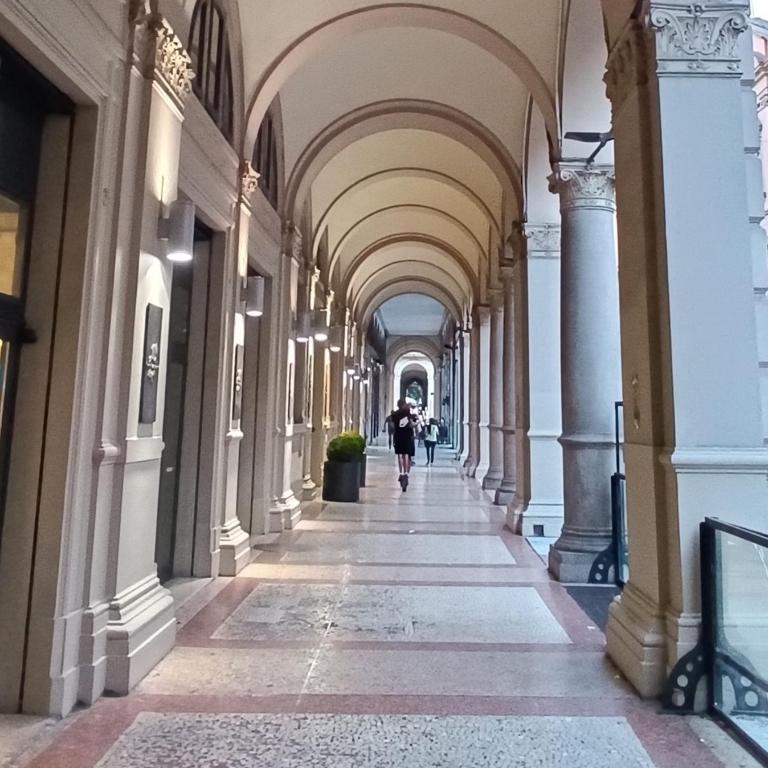Eleganza di Lusso tra Fiera e Stazione, DaDoBò - Appartamento con 2 Camere da Letto - 20
