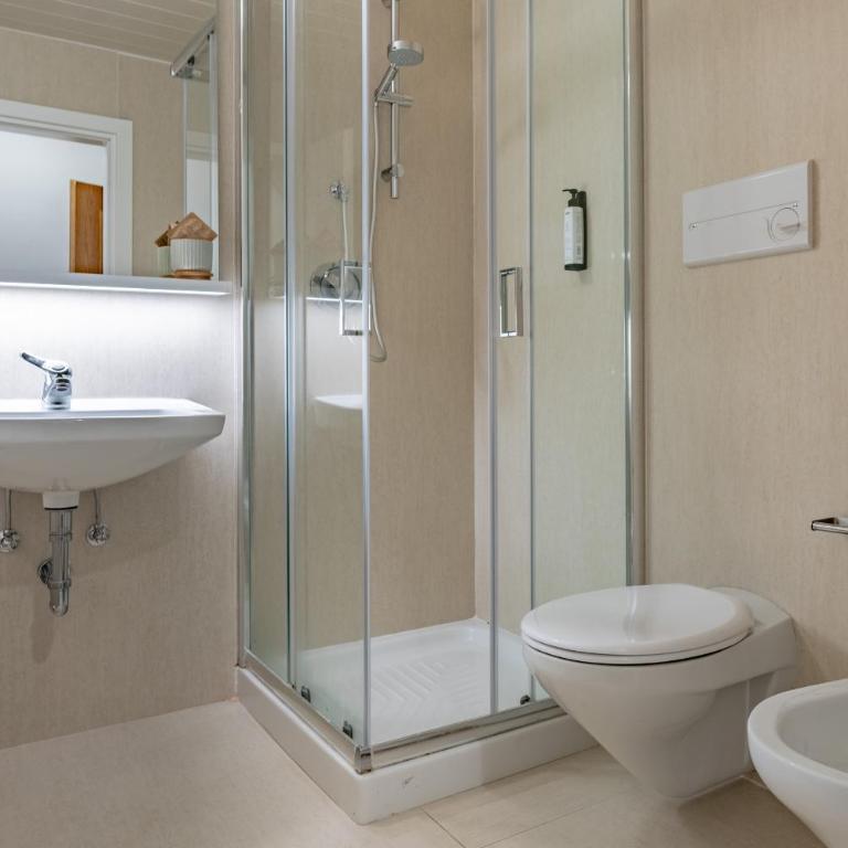Hotel Kronplatzer Hof - Camera Quadrupla Deluxe con Accesso Spa - 2