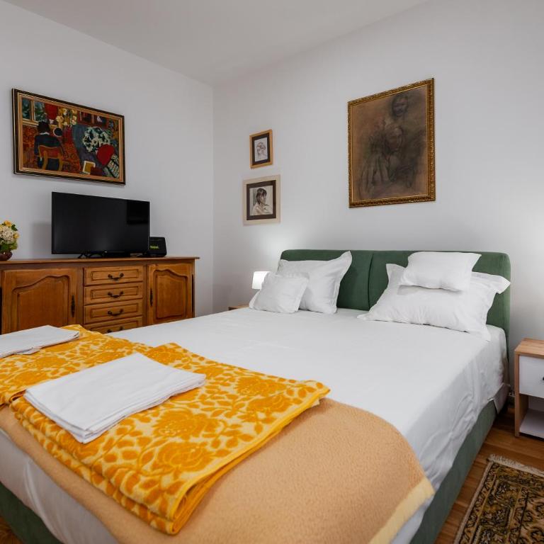 Apartman Mia - One-Bedroom Apartment - 10
