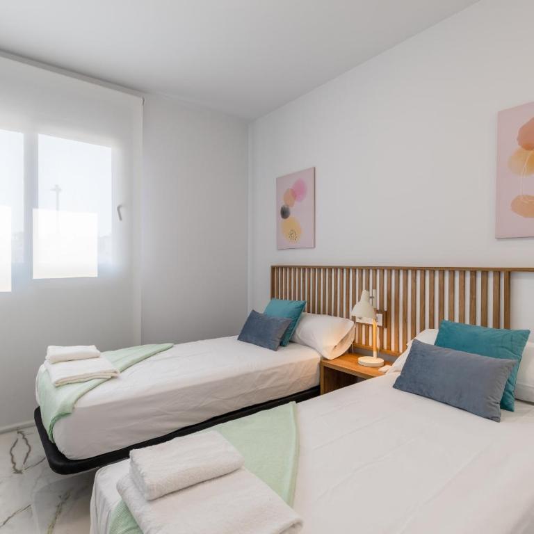 Covadonga Sunset - Elegant Apartment with Terrace & Pool - Apartment - 22