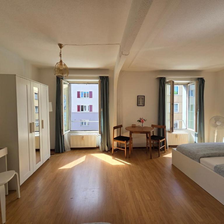 Julia Zimmer Luzern - Apartment mit 9 Schlafzimmern - 45