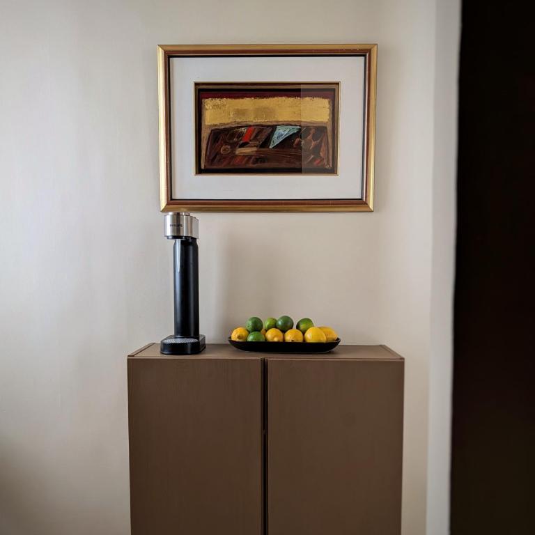 Provencal Escape - Suite with City View - 9