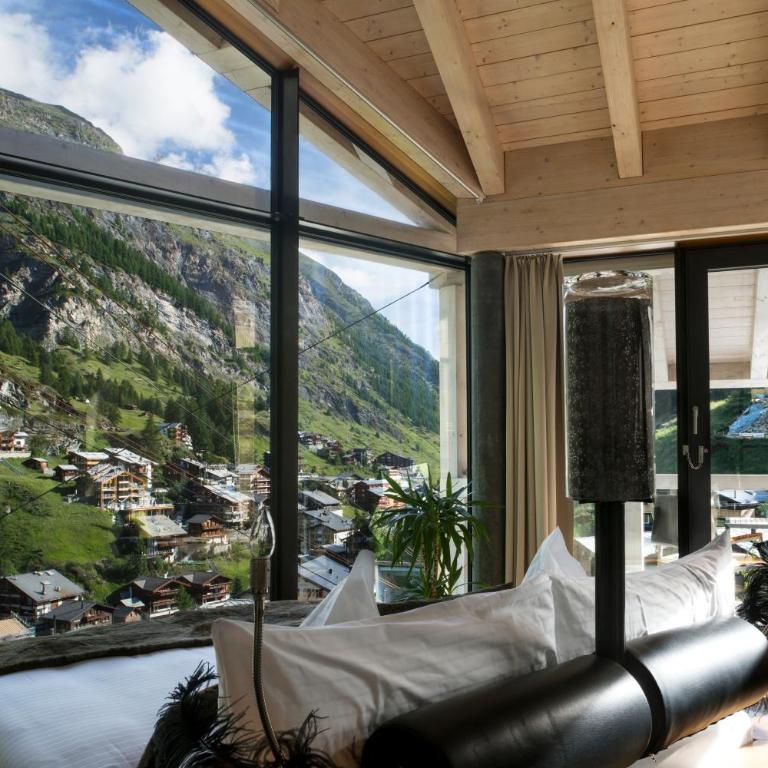 Matterhorn FOCUS Design Hotel - Habitación Doble Superior con vistas a Zermatt - 5