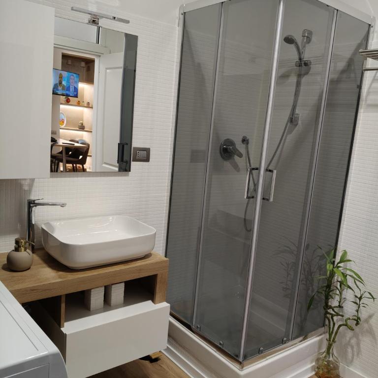 Metro Re di Roma Apartment - Monolocale Deluxe - 24
