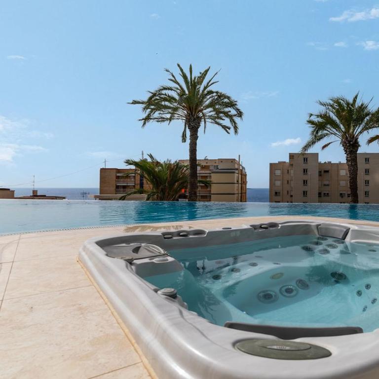 SUNSET CLIFFS 10 poniente BEACH BENIDORM VISTAS AL MAR - Three-Bedroom Apartment with Sea View - 18