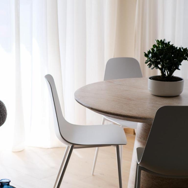 The Garden Premium Apartment - Large Windows - 3Min Walk to Bernina Express & Station - Apartment mit Stadtblick - 21