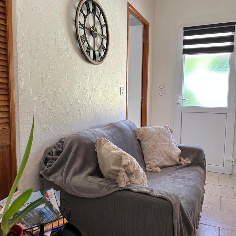 Villa Theolina Maisonnette lumineuse avec jardin, parking privé au calme à Aix - Casa con 2 Camere da Letto - 16