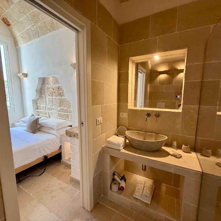 Vittorio Emanuele Charming Suites - Camera Matrimoniale con Bagno Privato - 13