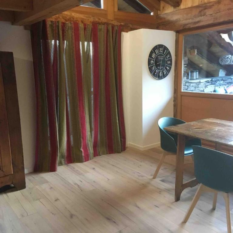 Charmant appartement avec terrasse de toit 2 chambres 4 pers - Two-Bedroom Apartment with View - 11