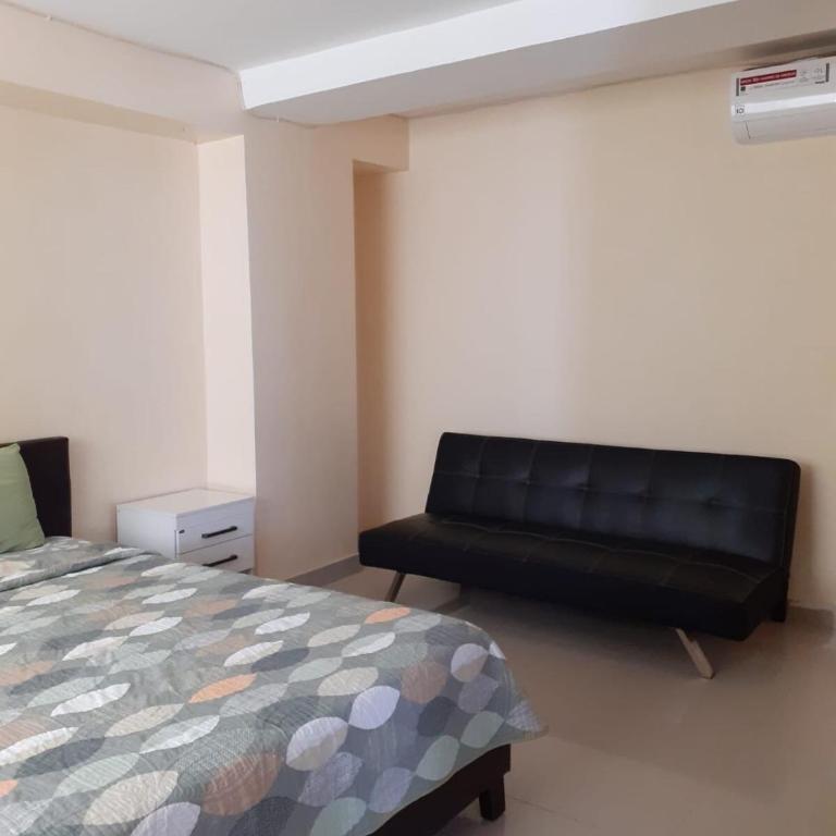 Dept Familiar en crucita a pasos de la playa con auto check in - Apartamento de 3 dormitorios - 6